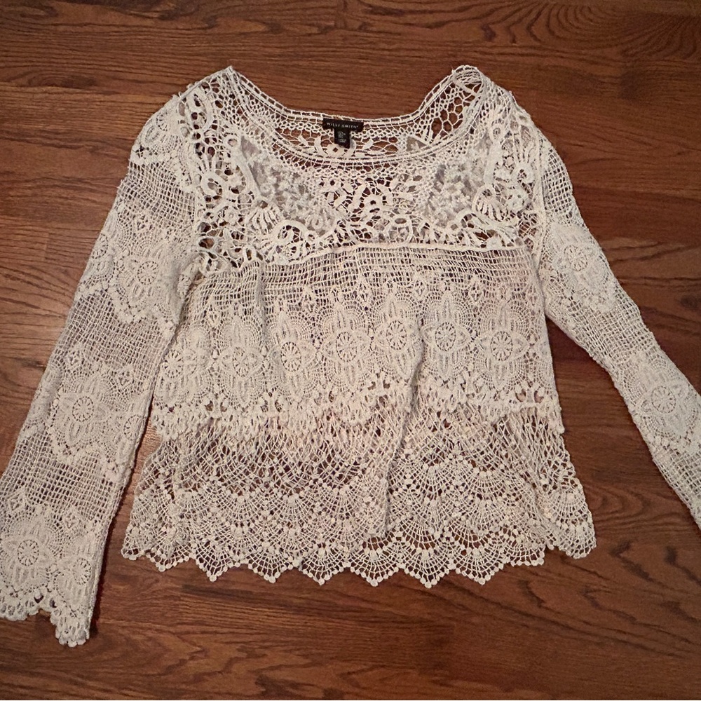 Crochet Lace Long-Sleeve Top